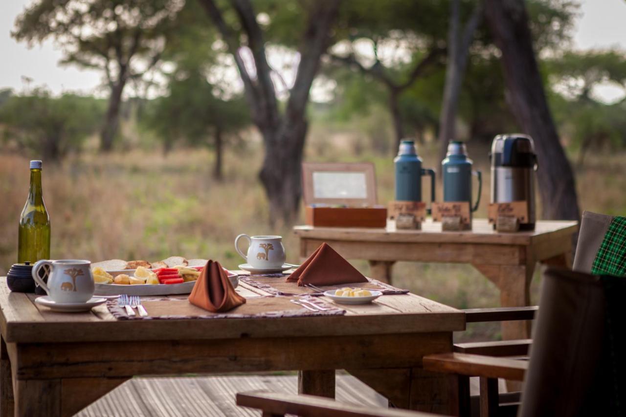 Baobab Tented Camp Kwa Kuchinia المظهر الخارجي الصورة