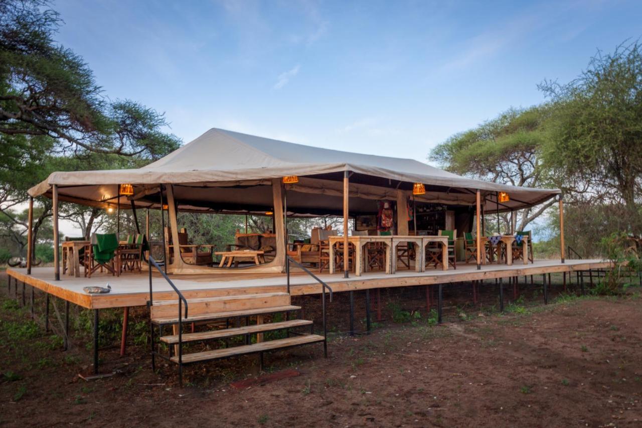 Baobab Tented Camp Kwa Kuchinia المظهر الخارجي الصورة
